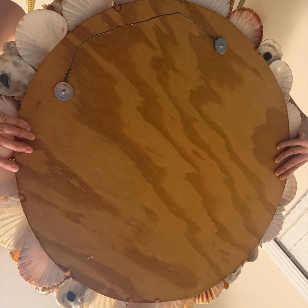 Large round seashell mirror. Natural seashells, crab, sea star, lobster 28” diam